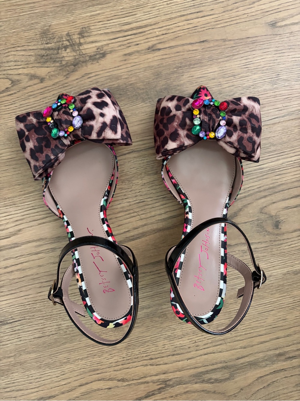 BETSEY JOHNSON Emely pump size 8 - Picture 6 of 7